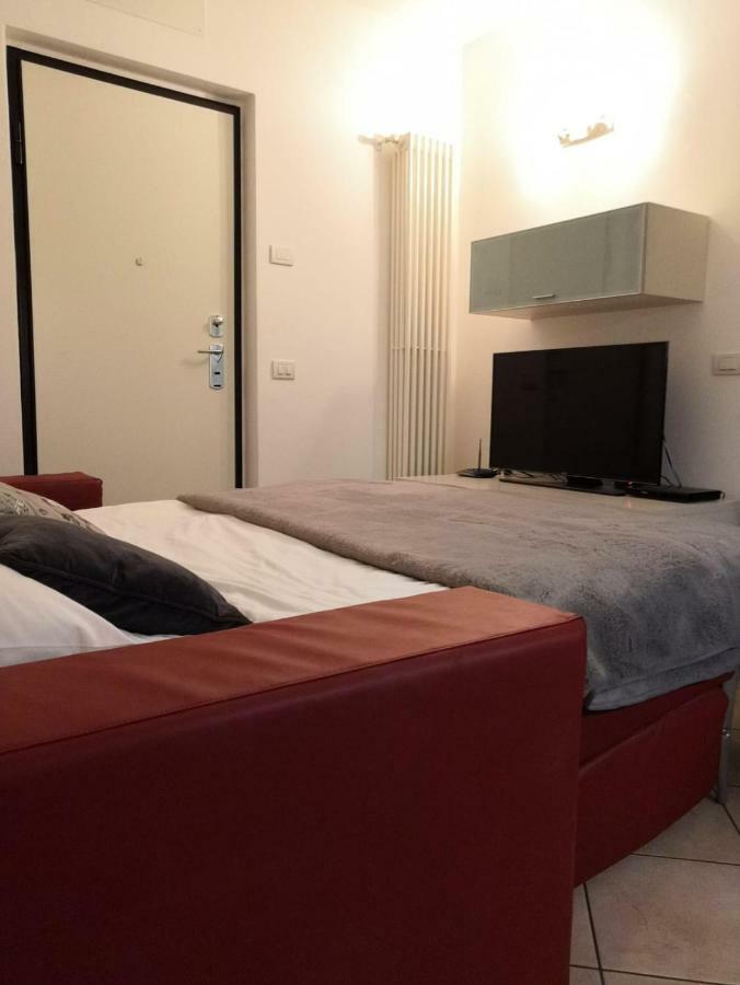 Apartment Alessandra Лено Экстерьер фото